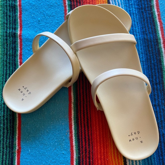 Slides - Picture 2 of 5